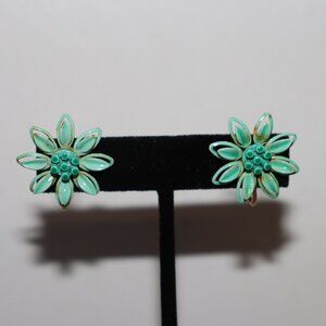Vintage gold and turquoise flower clip-on earrings 1"